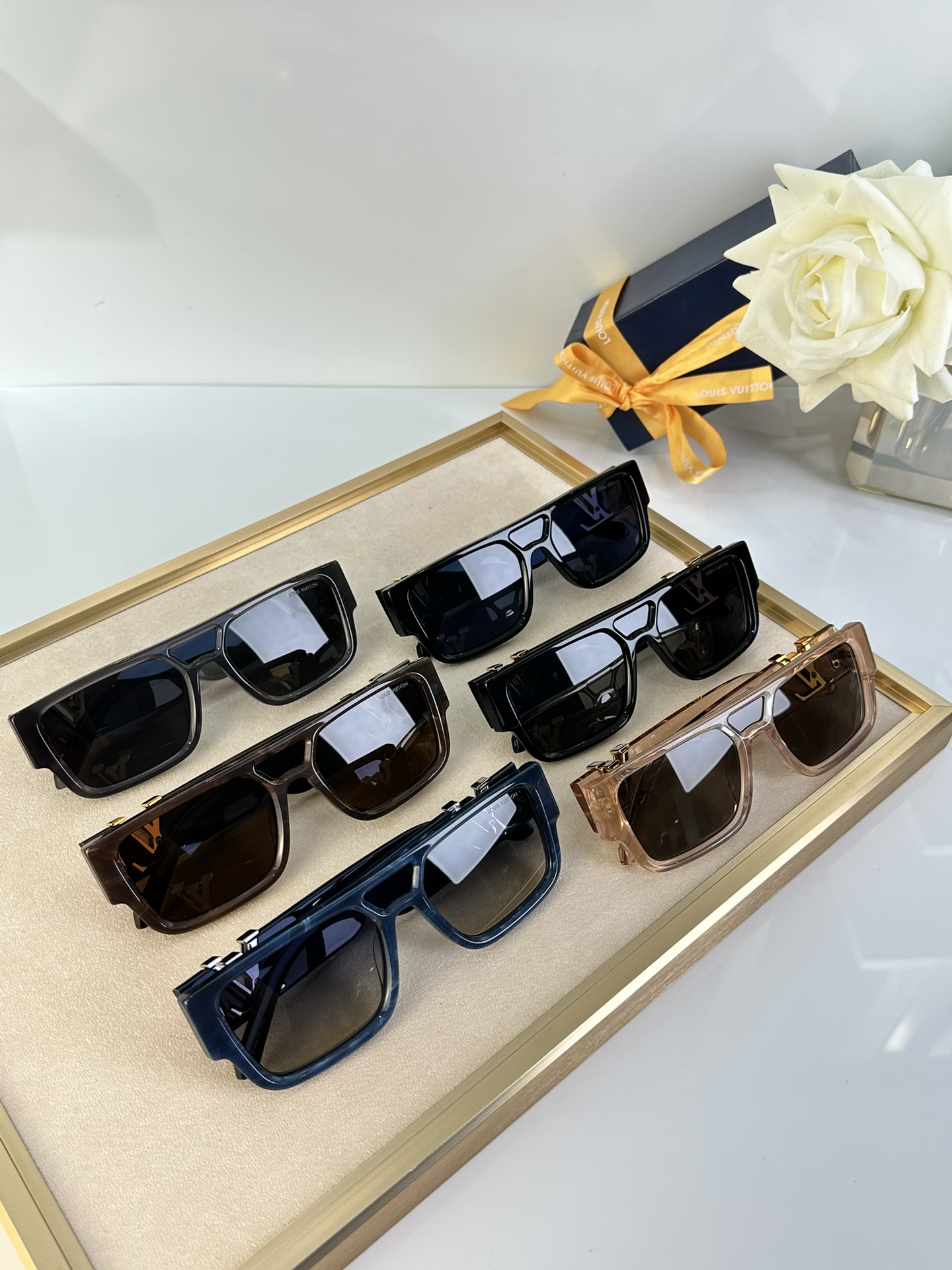 LV Sunglasses Z2086W SM051