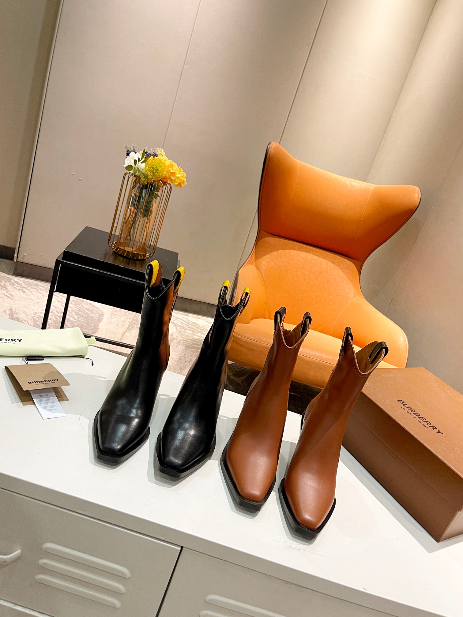 Burberry 002 boots XM063
