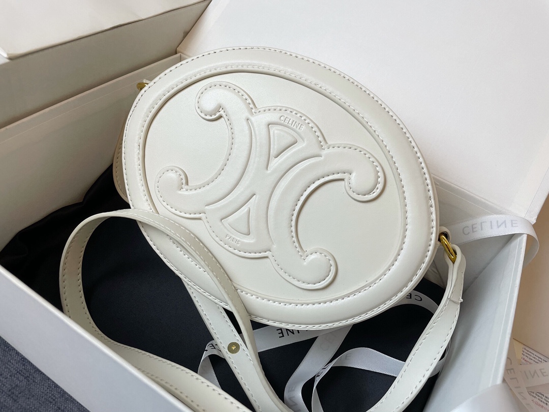 Celine198603XX051