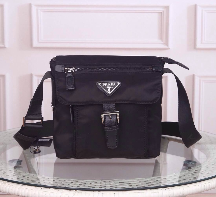 Prada shoulder bag 8994