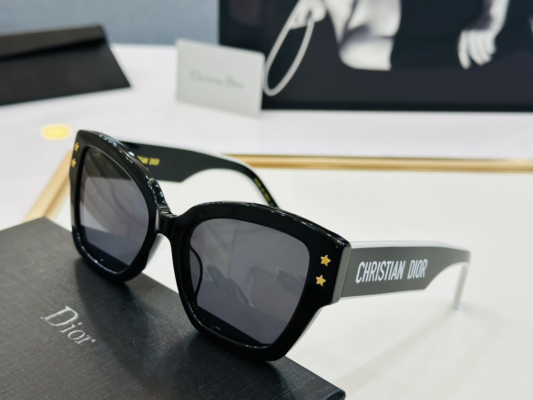 Dior Sunglasses CD5288 SM051
