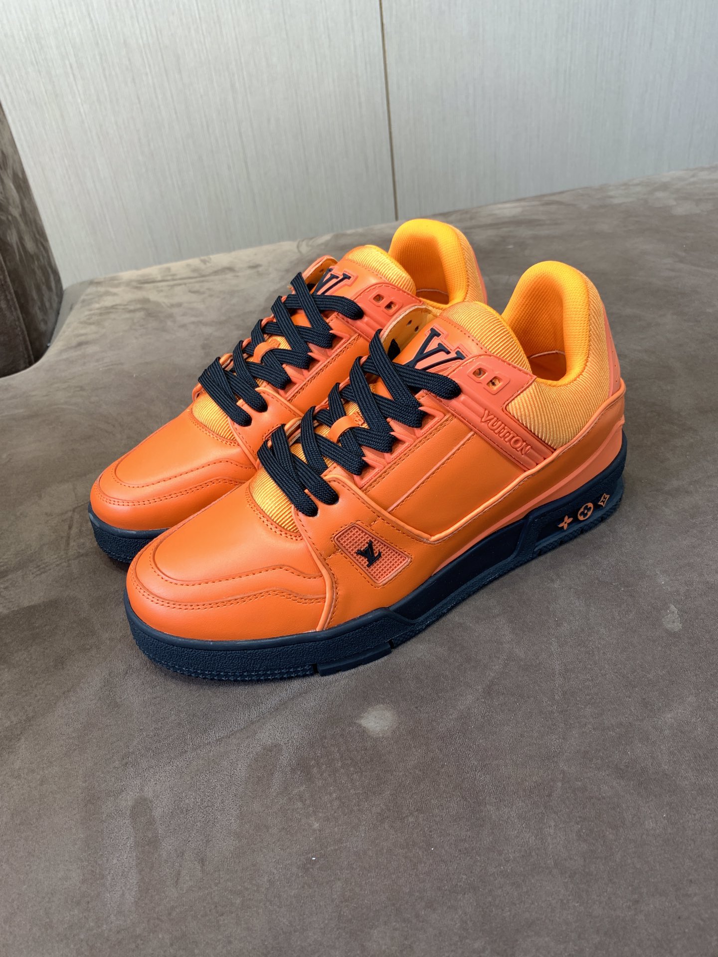 LV 024 Casual shoes XM024