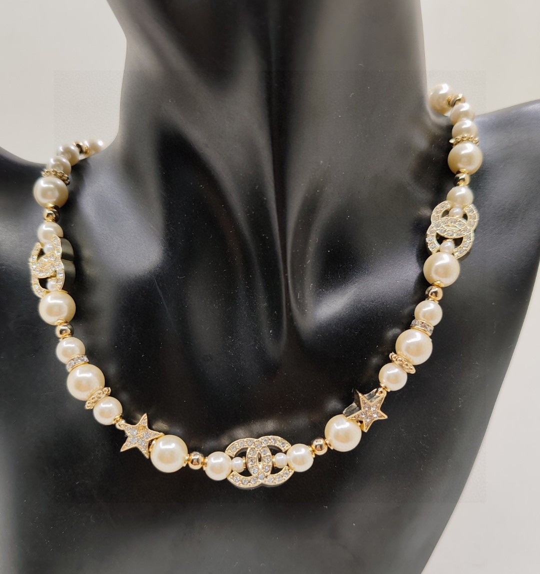 Chanel Necklace 012