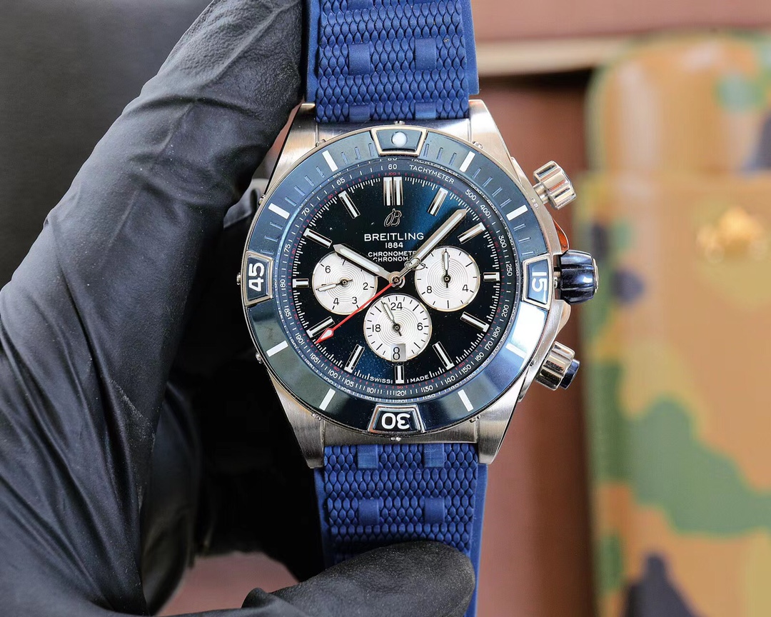 BREITLING Watches 44mm