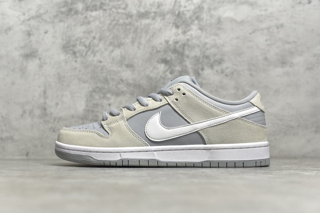 NK SB Dunk Low TRD AR0778-110 XM072
