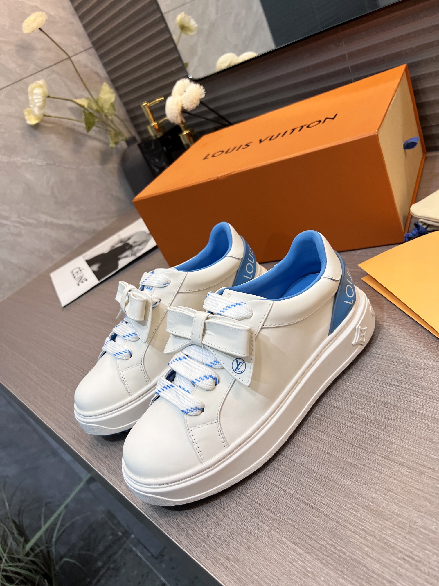 LV 019 Casual shoes XM033