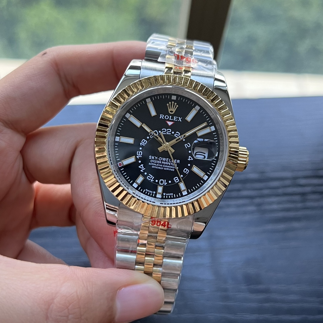 Rolex Sky-Dweller 42mm