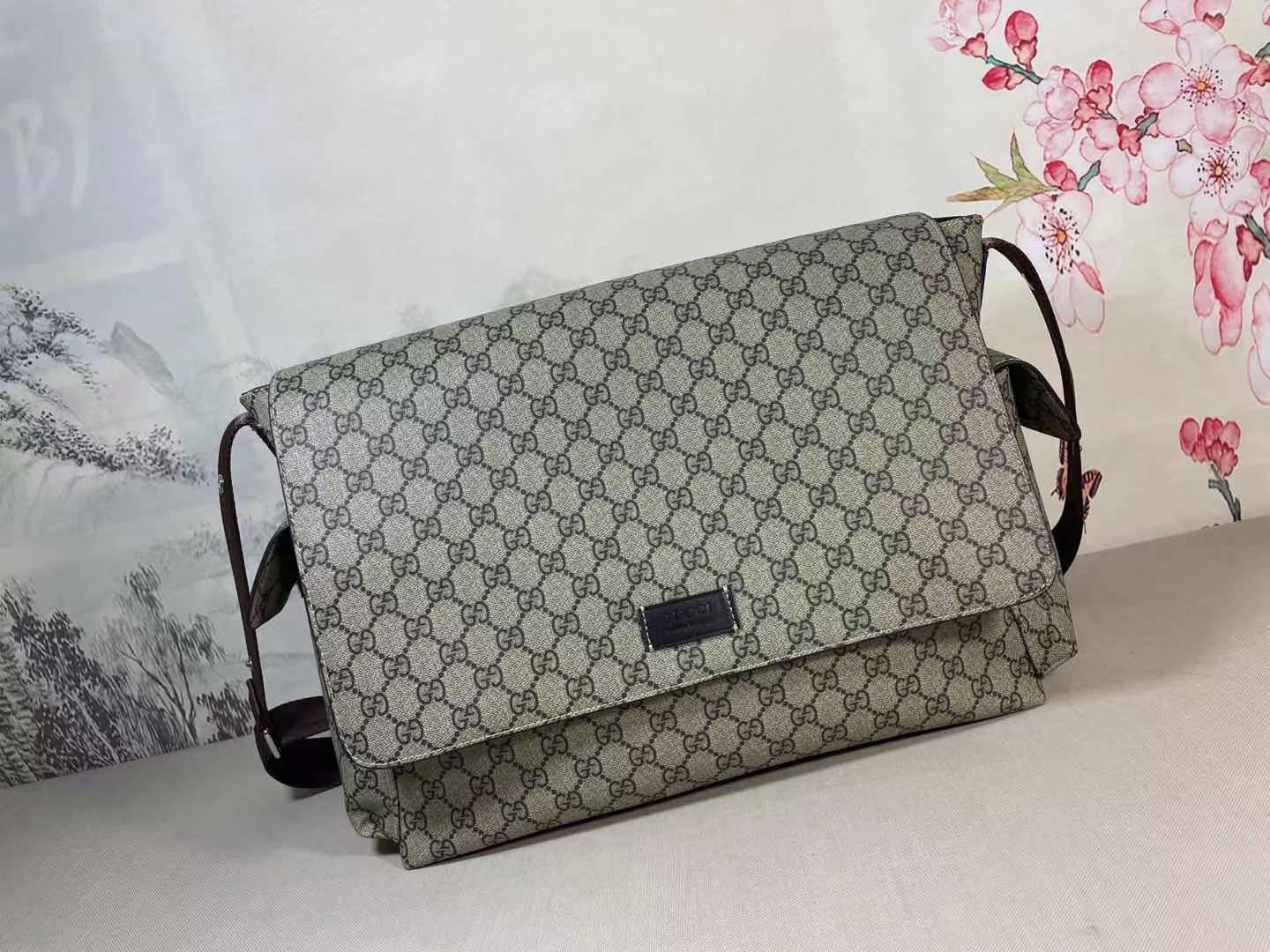 GUCCI shoulder bag 211131