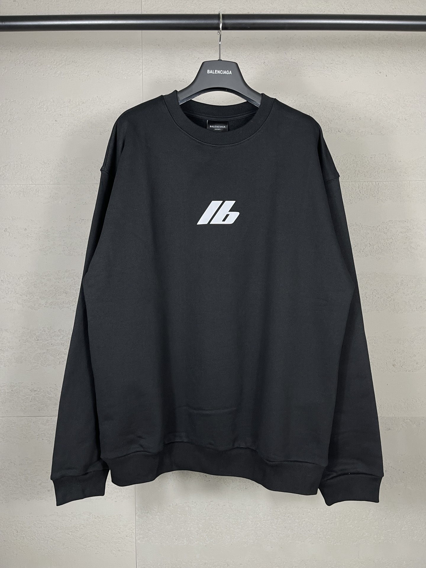 Balenciaga Sweatshirts 016