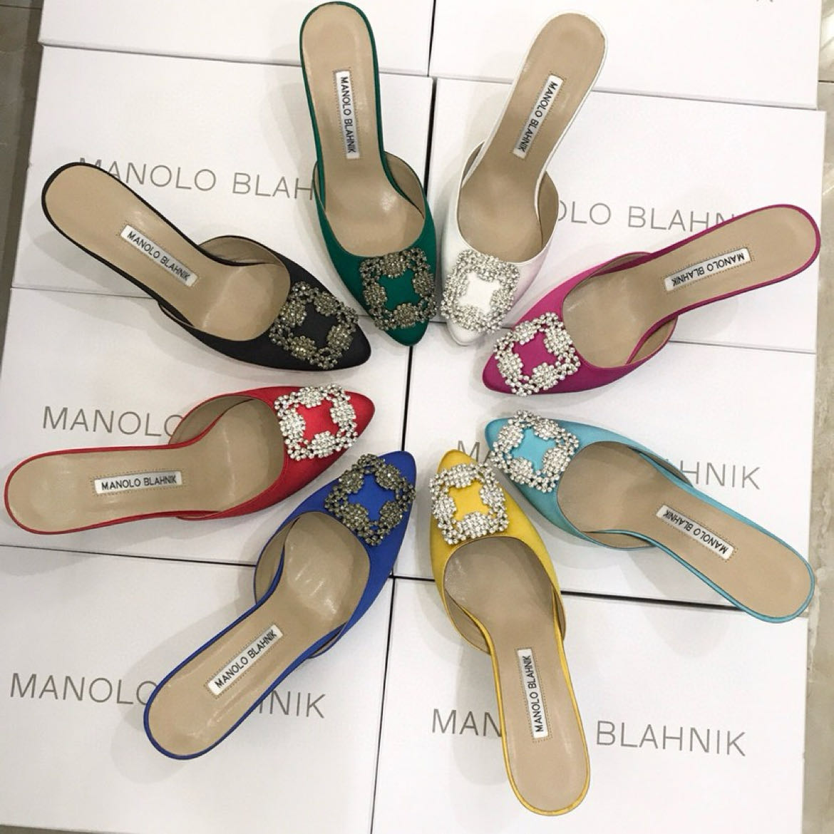 Manolo Blahnik shoes 001 HL072