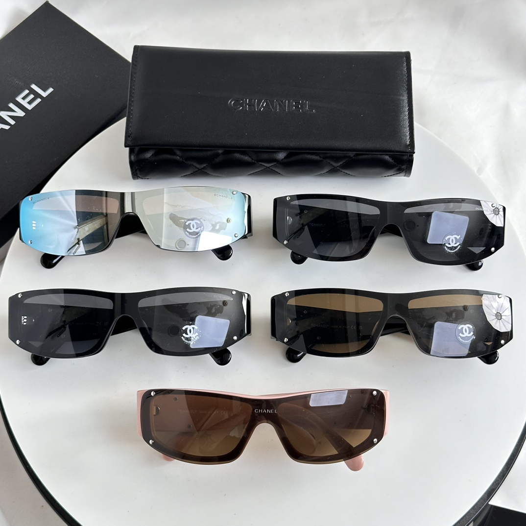 Chanel Sunglasses CH5072 SM061