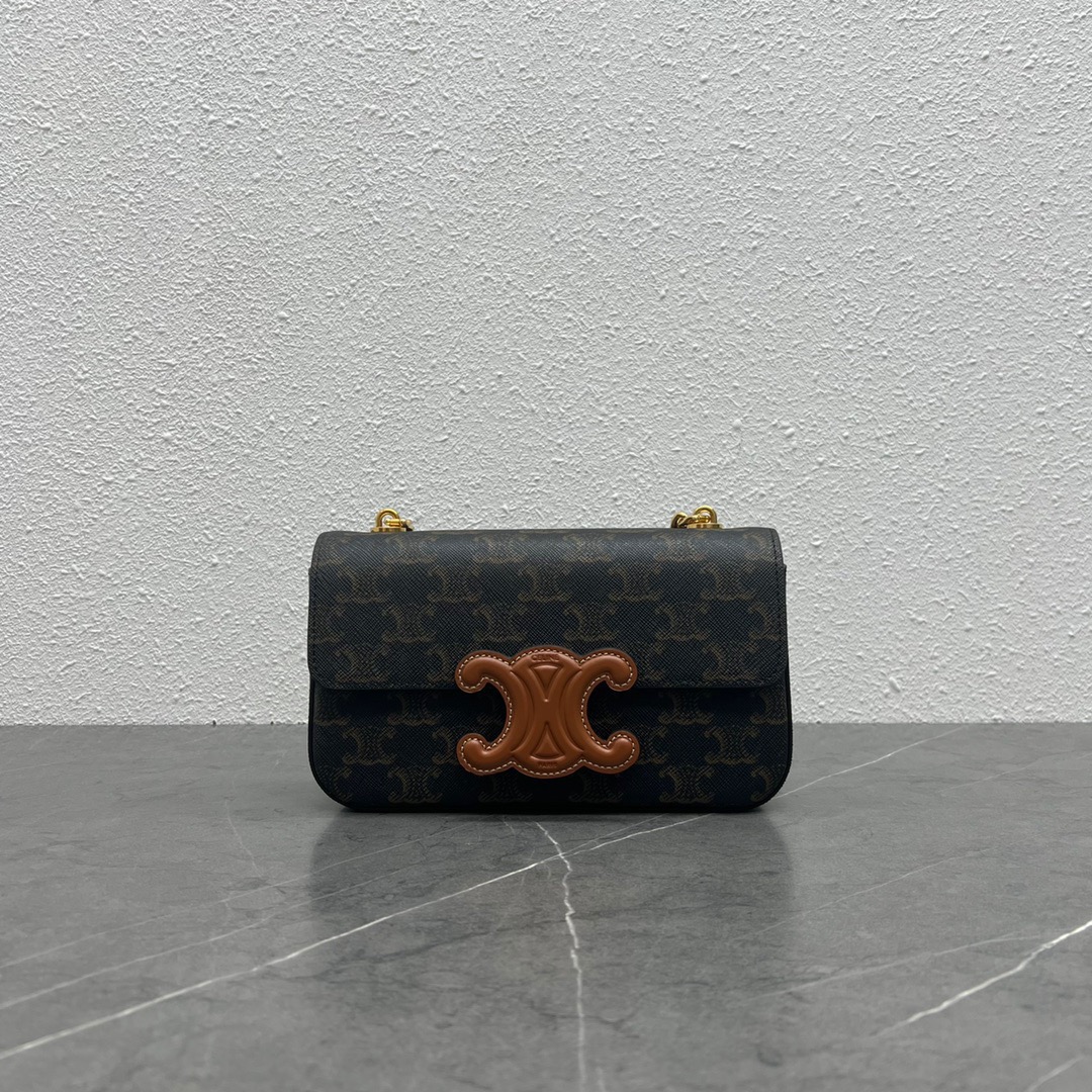 Celine014XX071