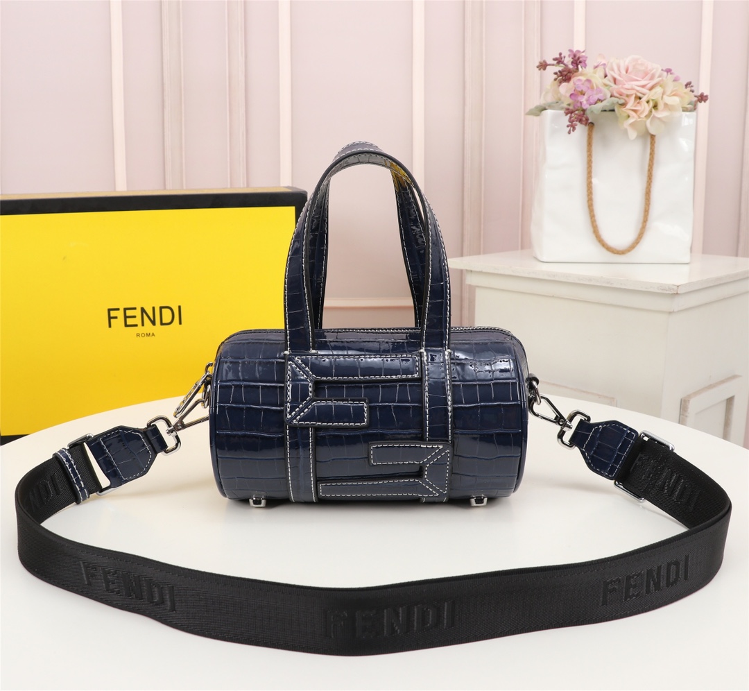 Fendi012JQE