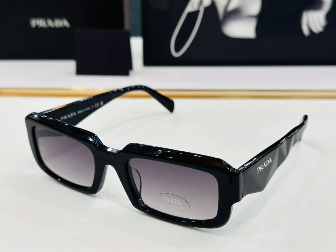 Prada Sunglasses PR27ZS SM021