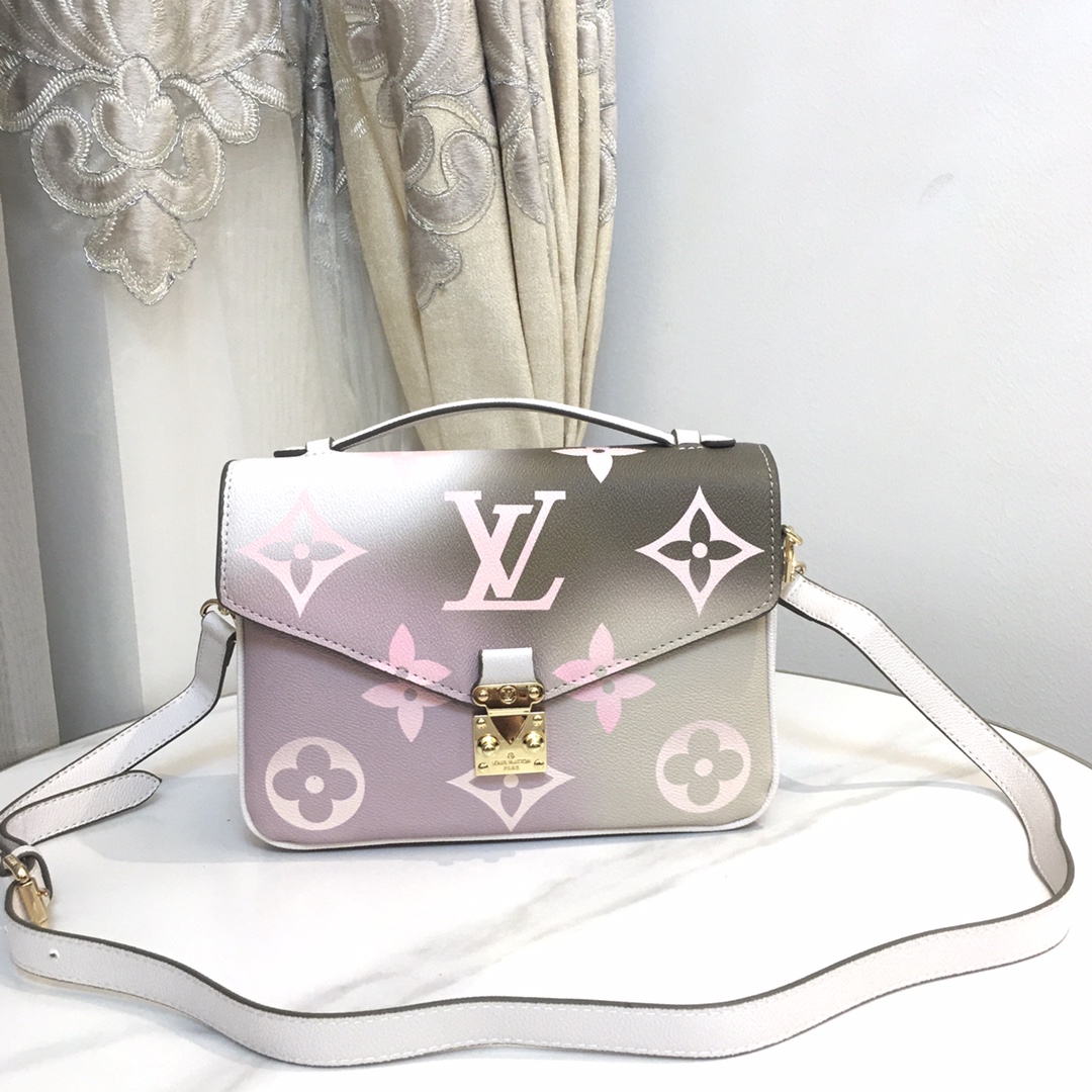 Louis Vuitton POCHETTE MÉTIS