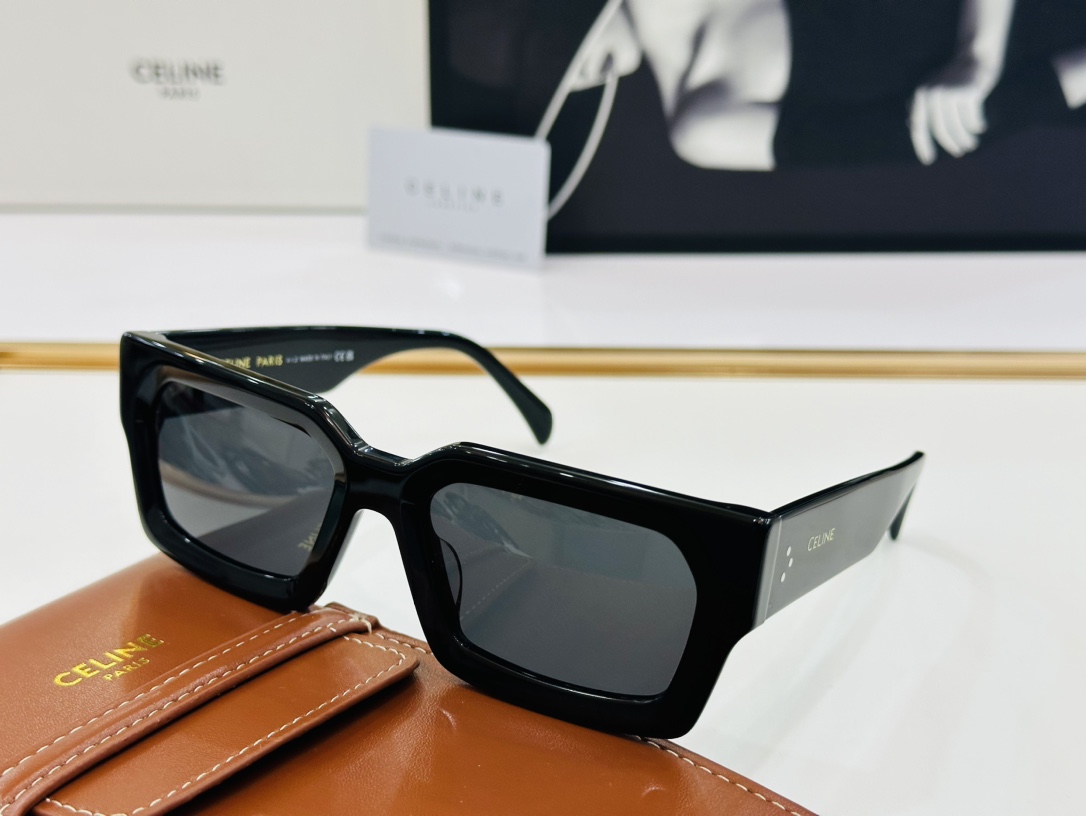 Celine Sunglasses CE40280U SM051