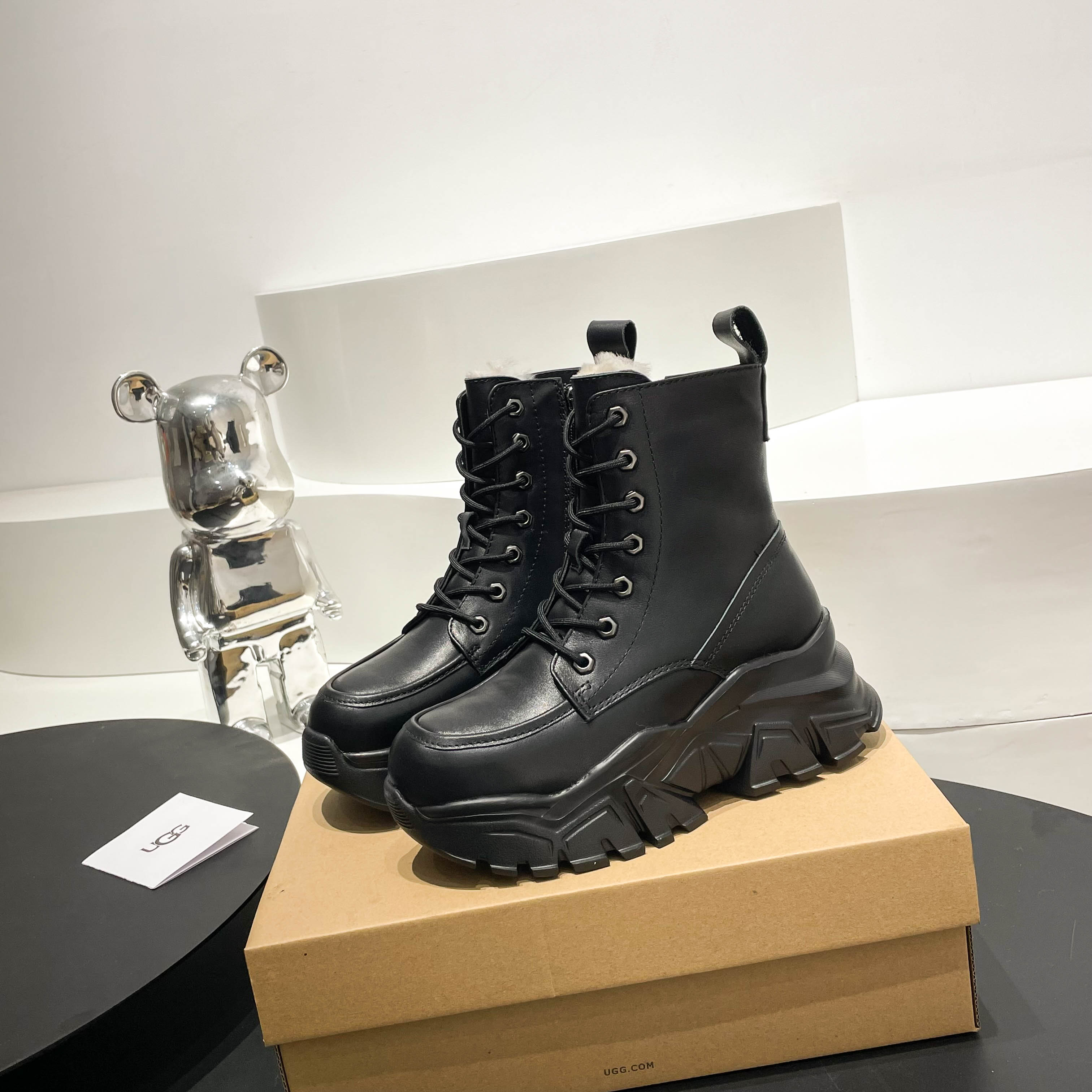 UGG shoes 027 XM003