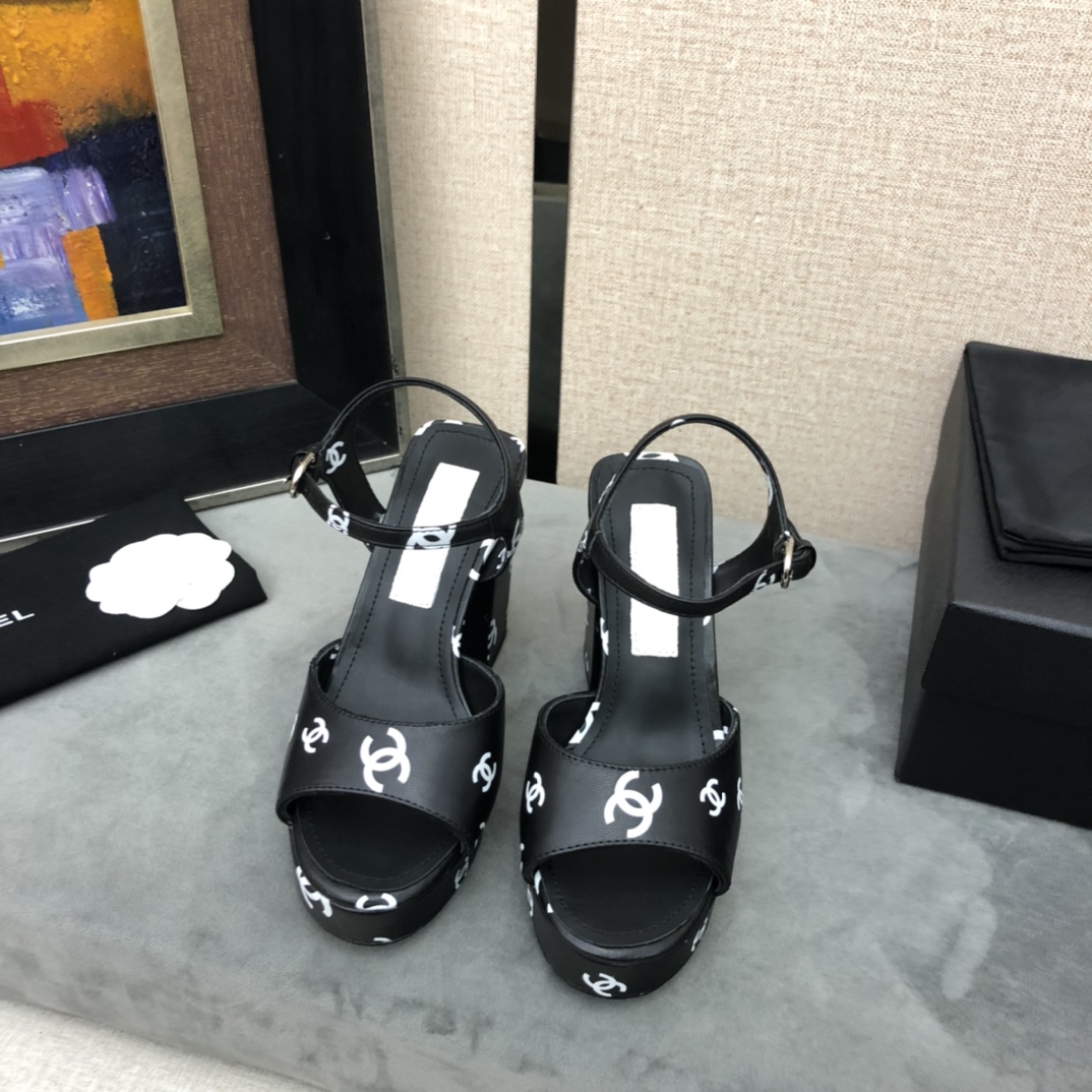 Chanel shoes 006 XM 082