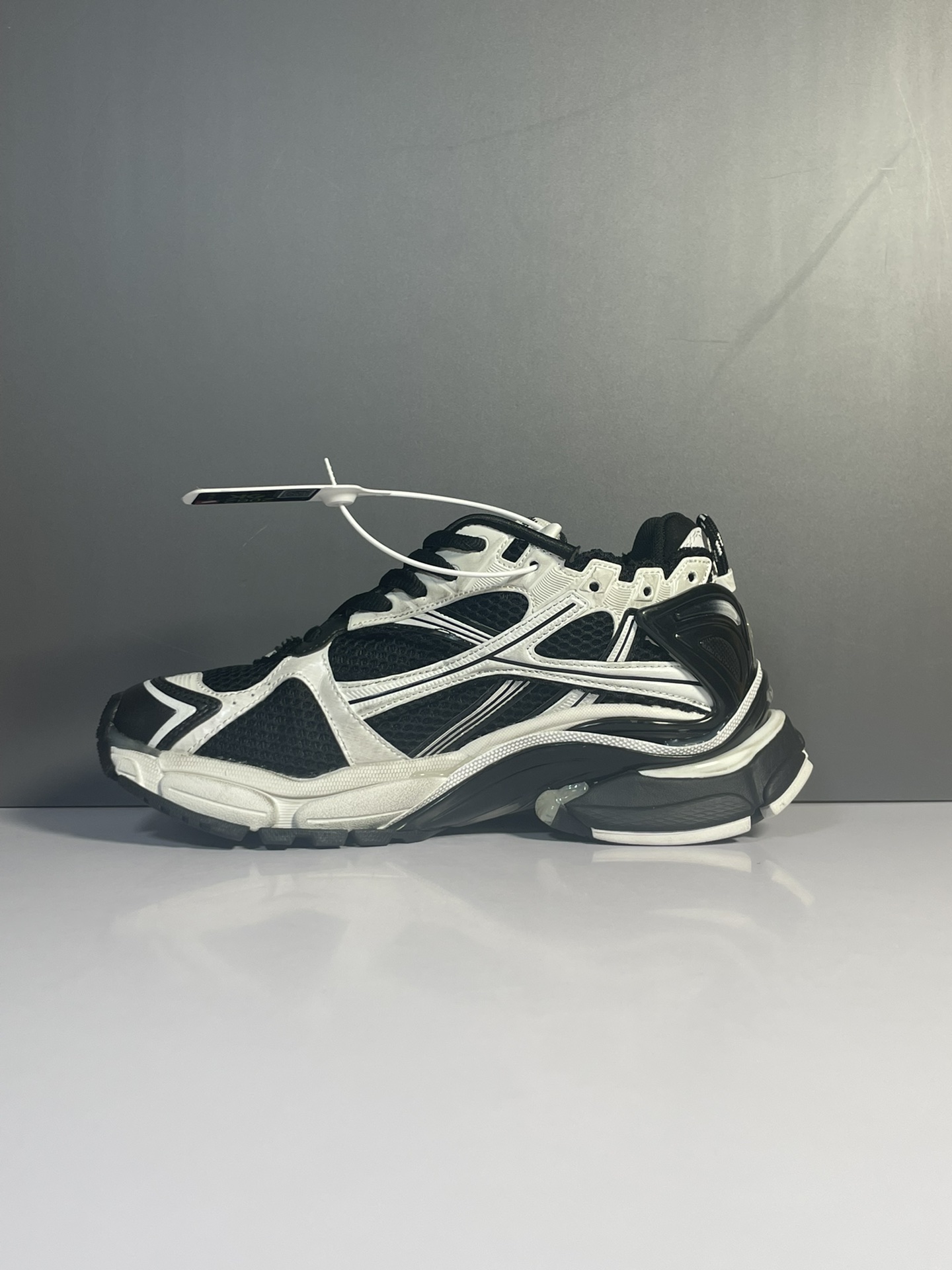 Balenciaga 010 Casual shoes XM084