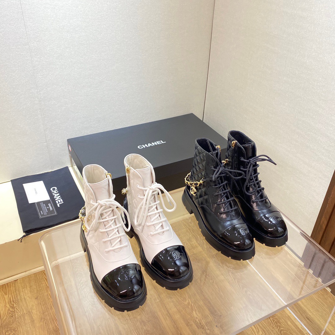Chanel 004 boots XM093