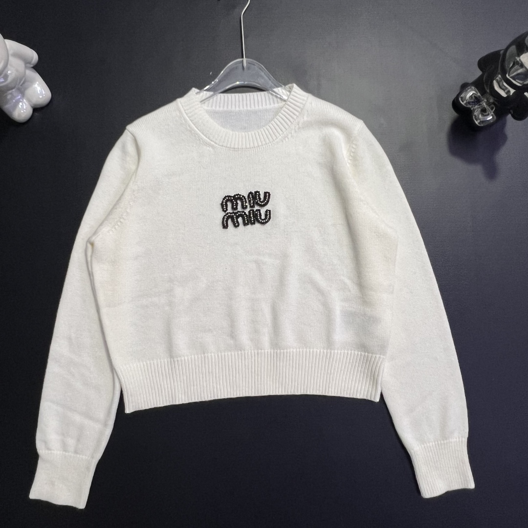 Miu Miu Ladieswear 015