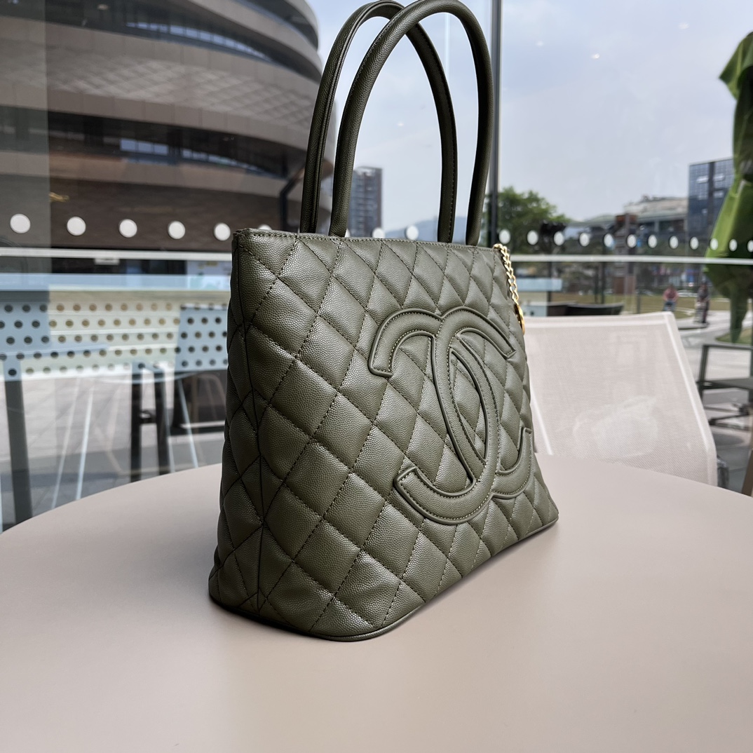 Chanel 3326 Green LM091 30cm