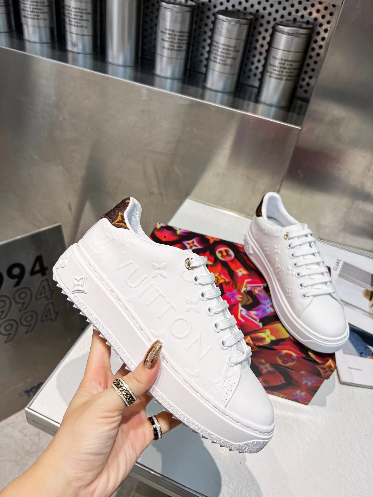 LV 034 Casual shoes HL052