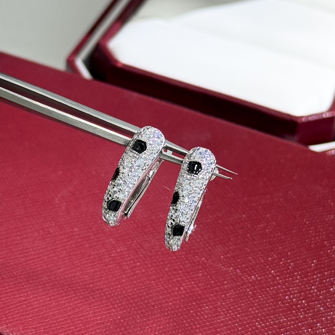 Cartier Earring 012