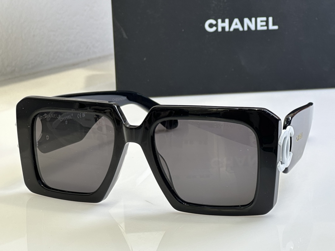 Chanel Sunglasses 5828 SM051