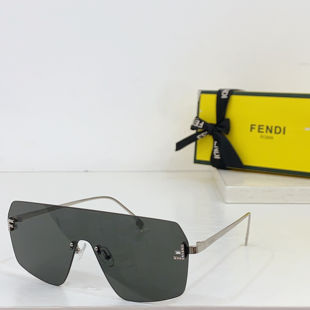 Fendi Sunglasses FE4121US SM051