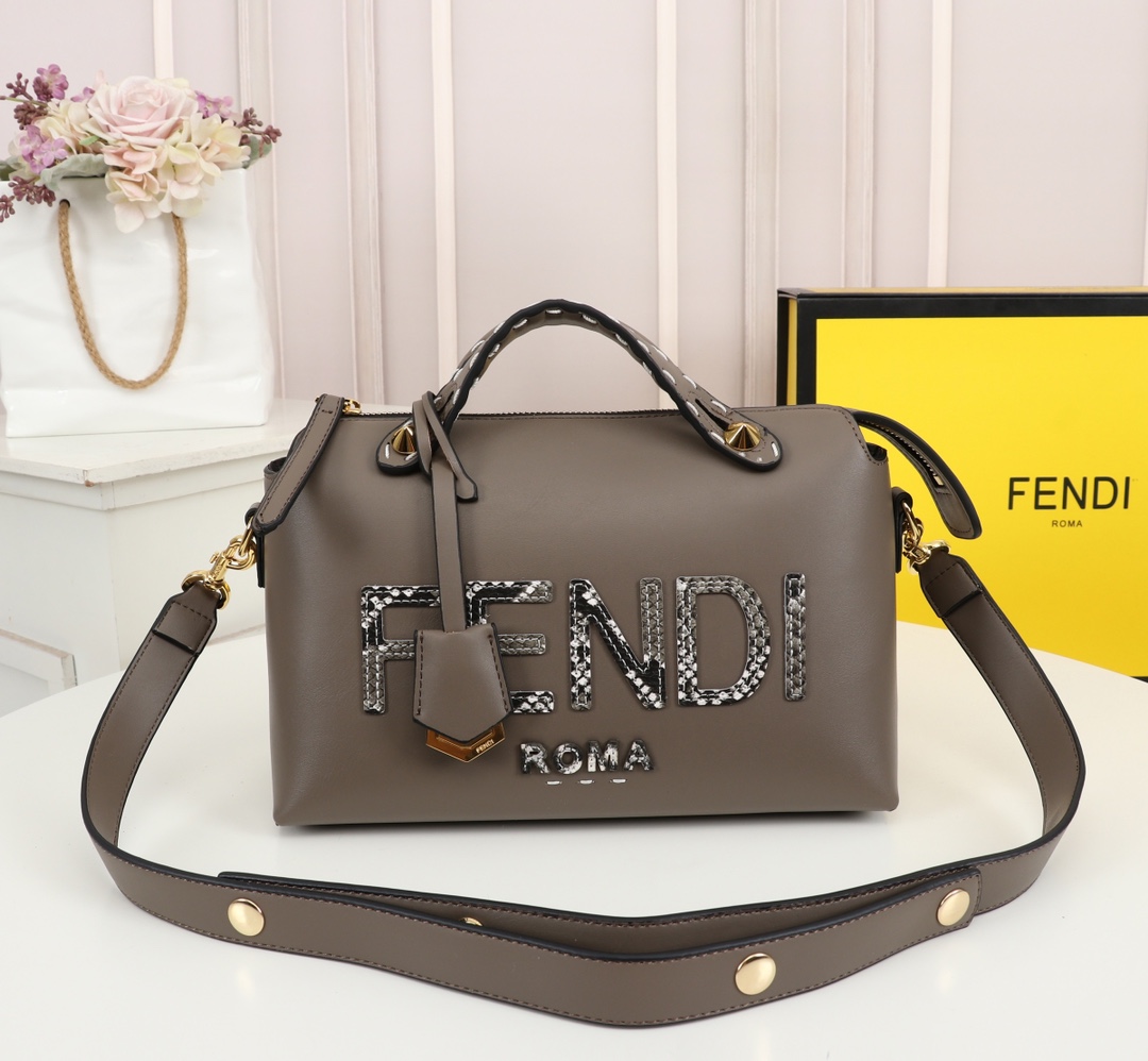 FendiF1133JQE002