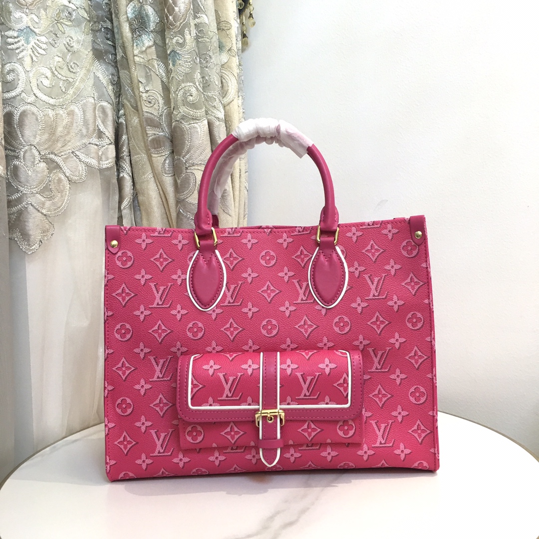 Louis Vuitton ONTHEGO MM