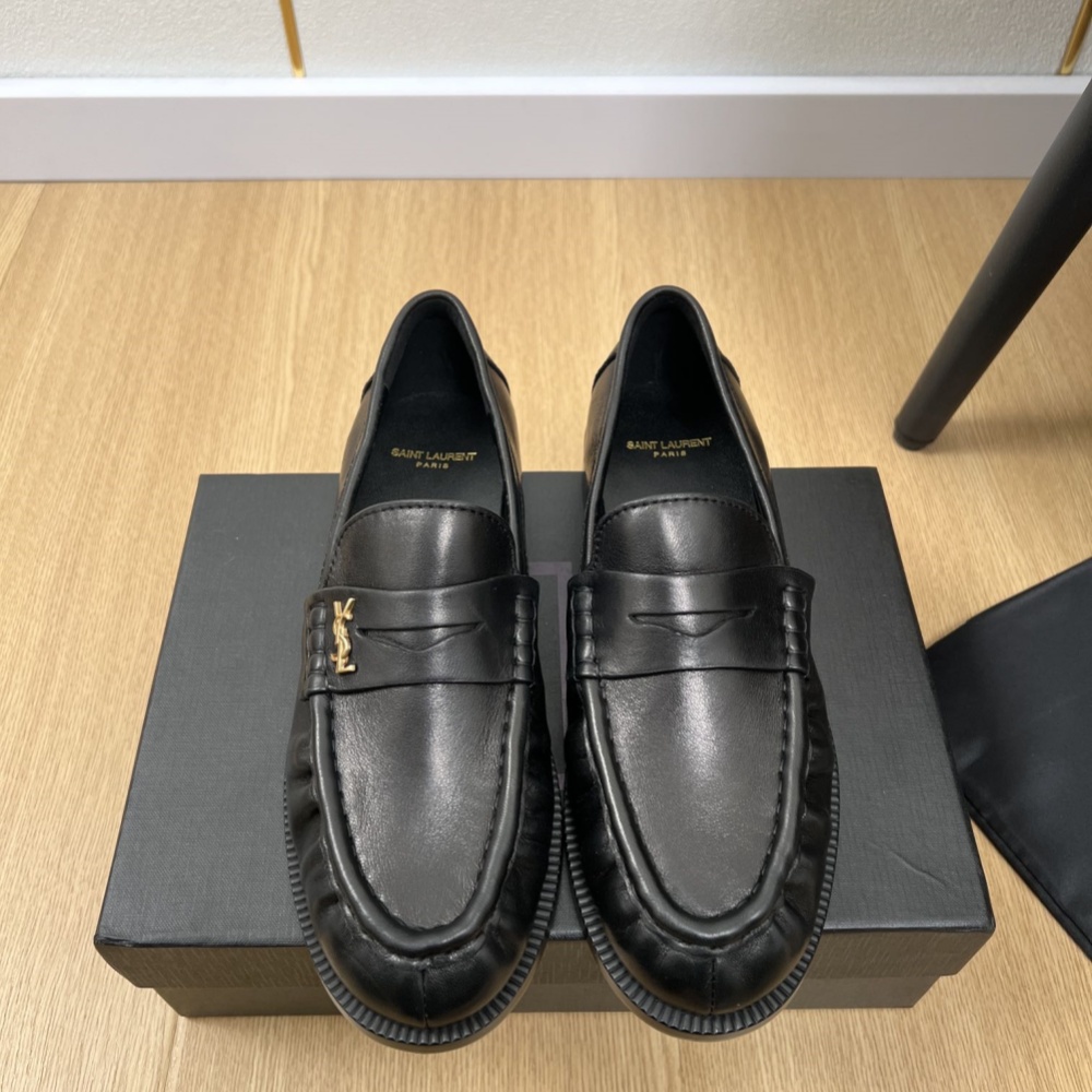 Saint Laurent Shoes Leather shoes 2CM