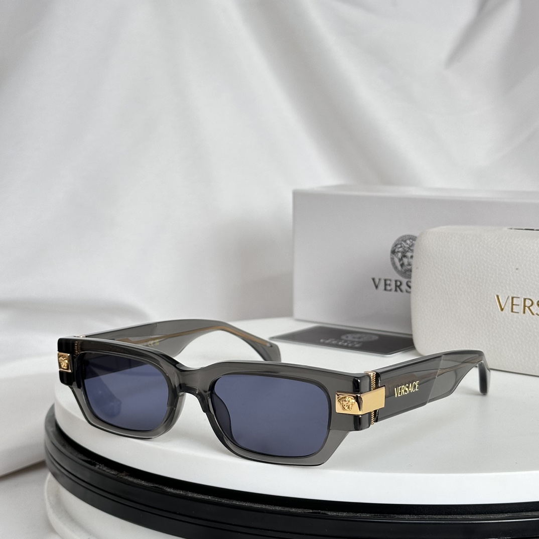 Versace Sunglasses 4465 SM061