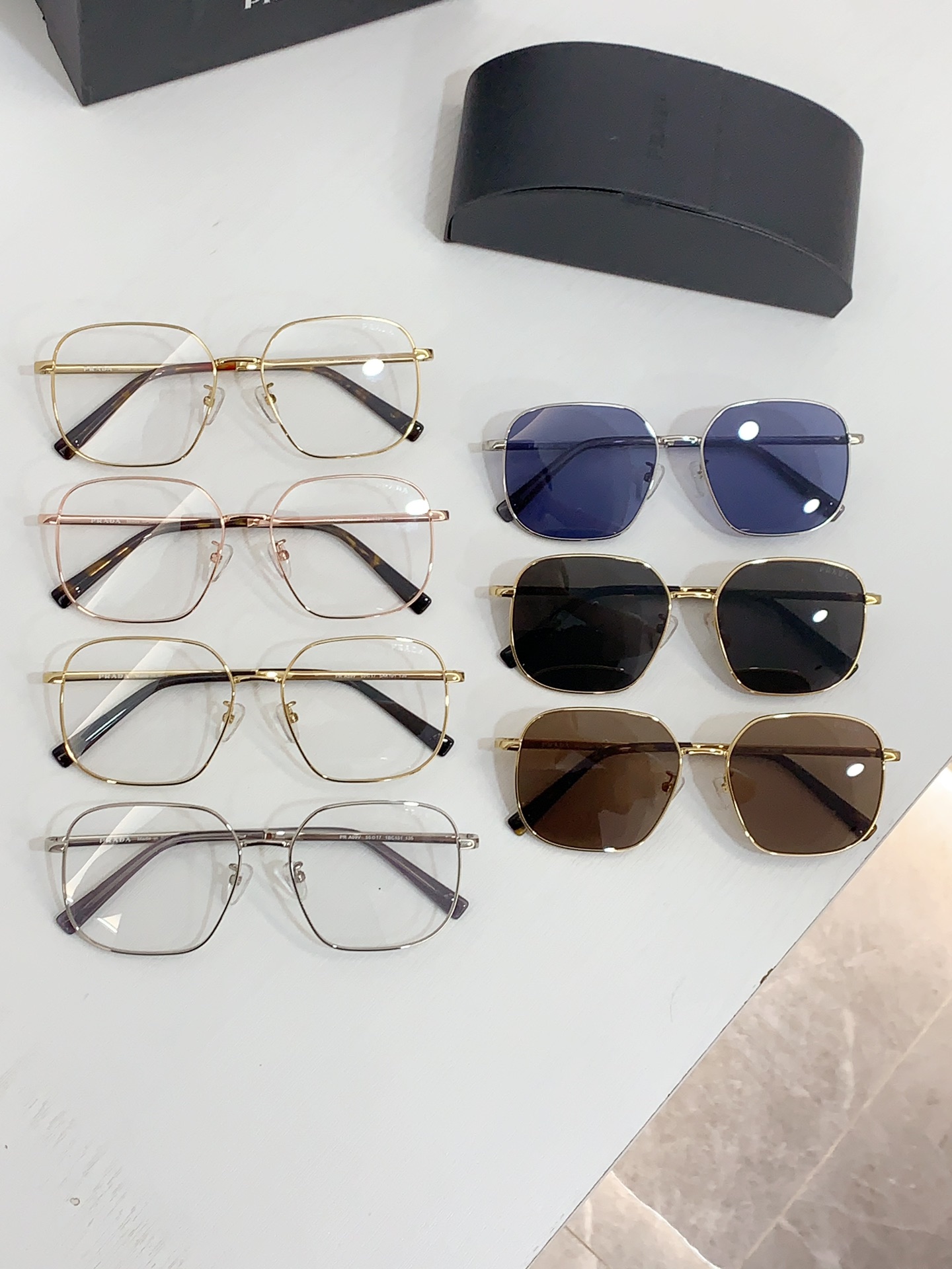 Prada Sunglasses PRA59V SM041