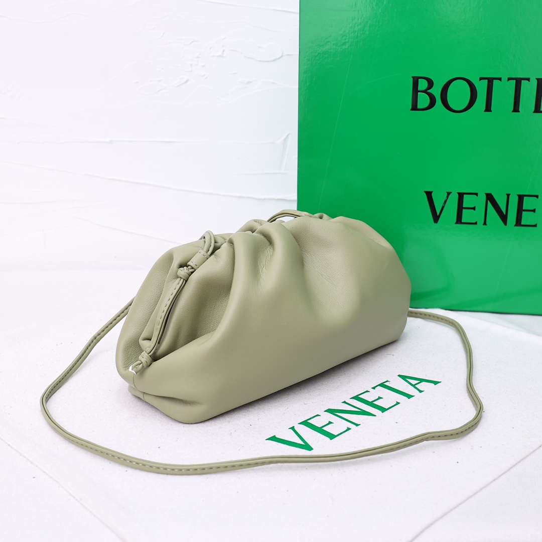 BV20802090#XX081002 small 22CM large 31CM