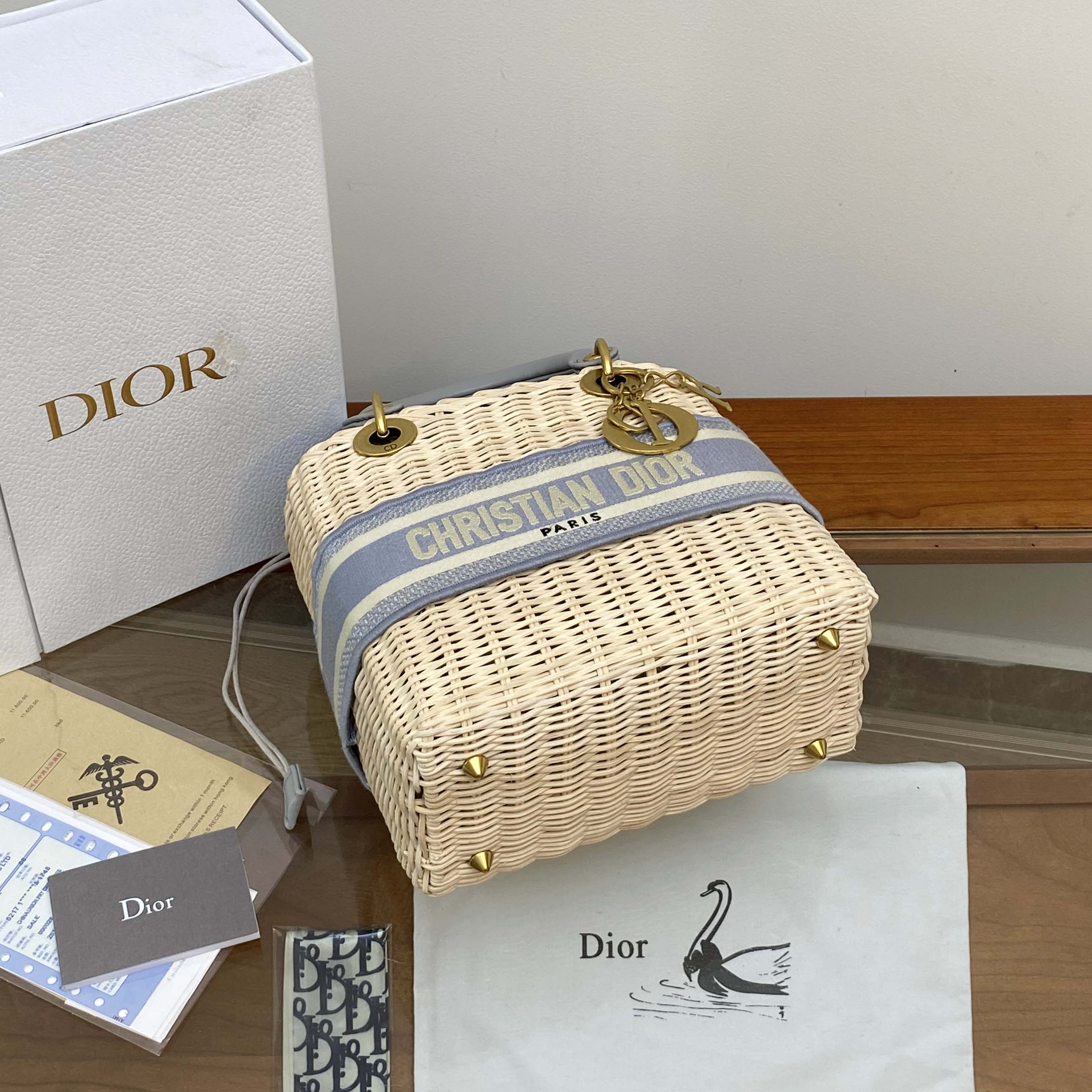 Dior003 22PJ062