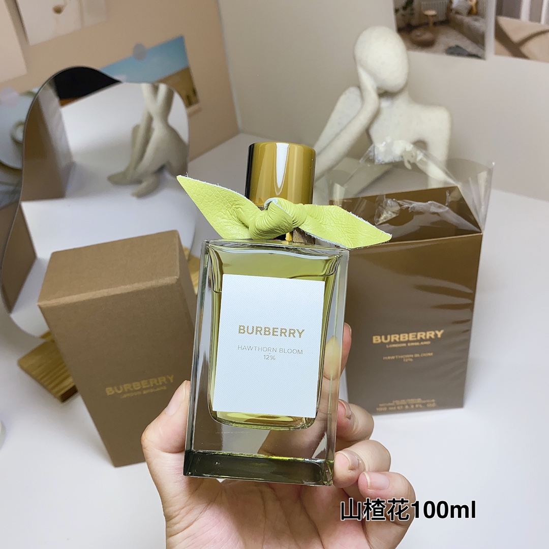 Burberry Hawthorn Bloom 012 100ml