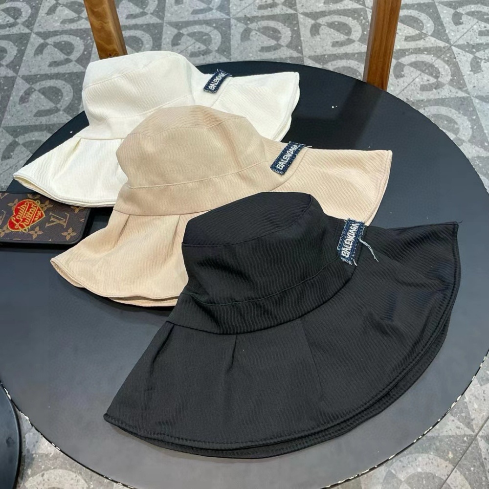 Balenciaga Hat Washed Denim Bucket Hat Accessories