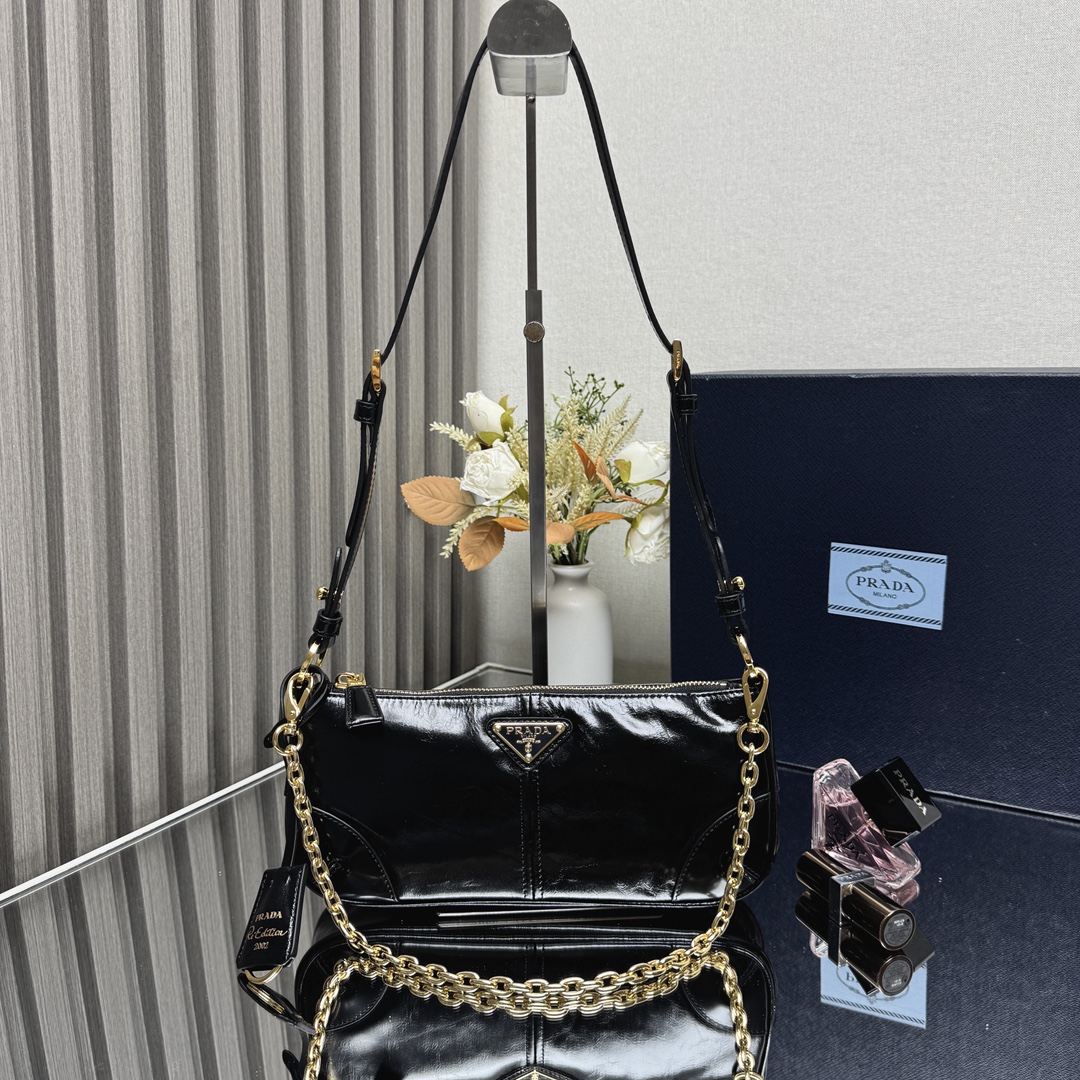 Prada Shoulder Bag Ladies' Favorite