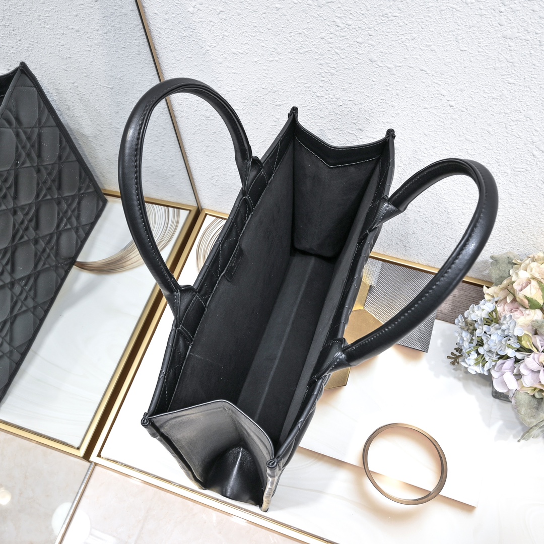 Medium Dior Book Tote 9898 XB061 36cm