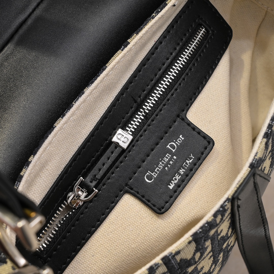 Dior Saddle Bag 6677 LM012 25.5cm