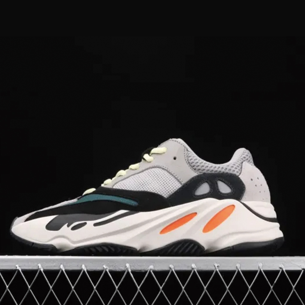 Yeezy Boost 700 Runner B75571