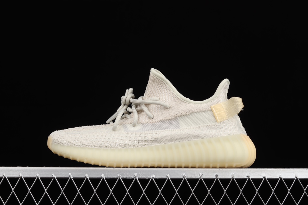 Yeezy 350 Boost V2 GY3438