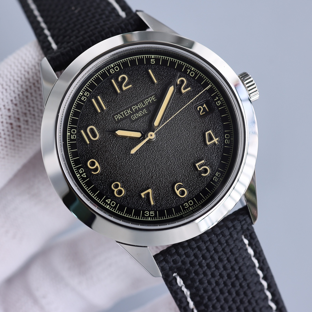 PATEK PHILIPPE CALATRAVA 5226 40mm