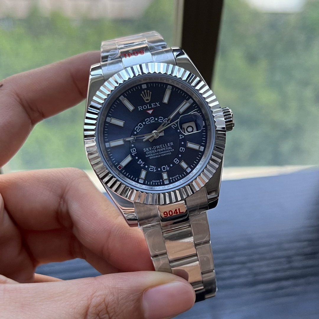 Rolex Sky-Dweller 42mm