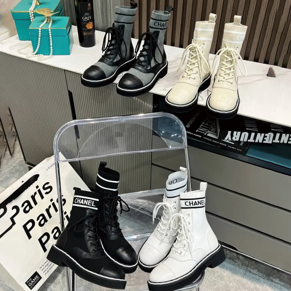 Chanel 020 boots XM092