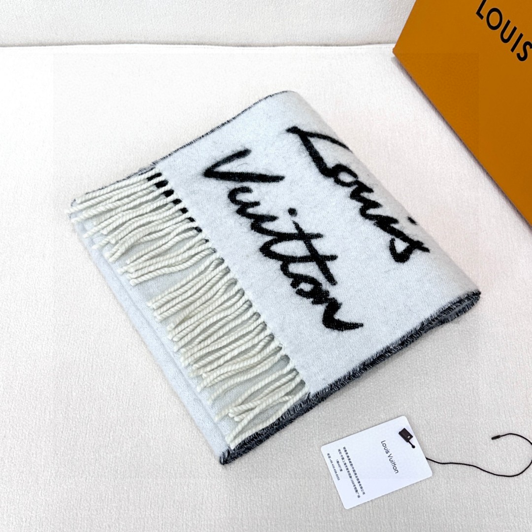 Louis Vuitton Scarf Fluffygram Scarf 58% Sheep Wool 42% Alpaca 25*220cm Accessories