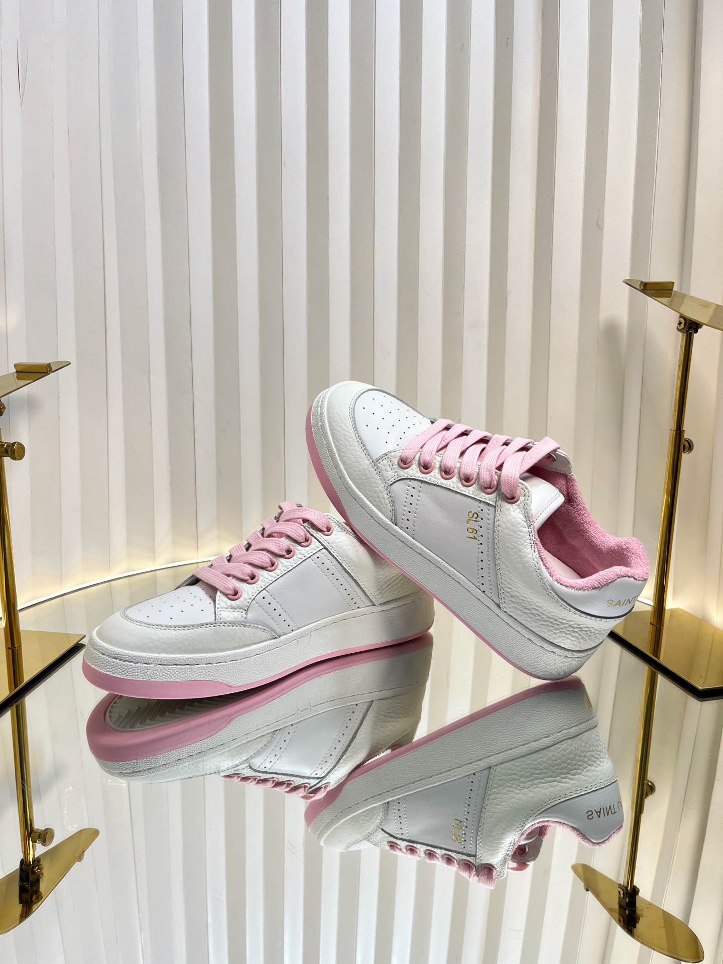 Saint Laurent Shoes Casual Shoes