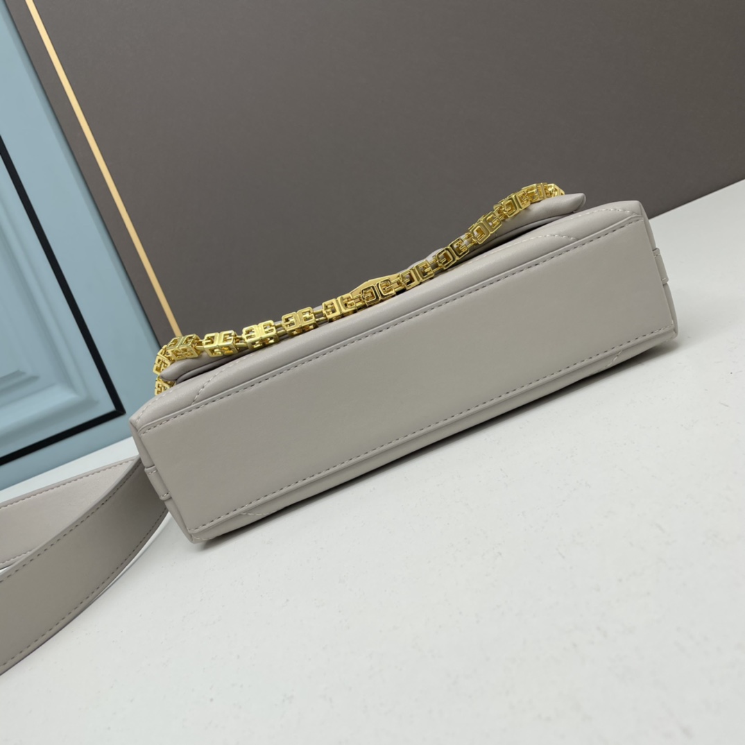 Small 4G Soft Chain Bag Gray gold 8669 LM012 25cm